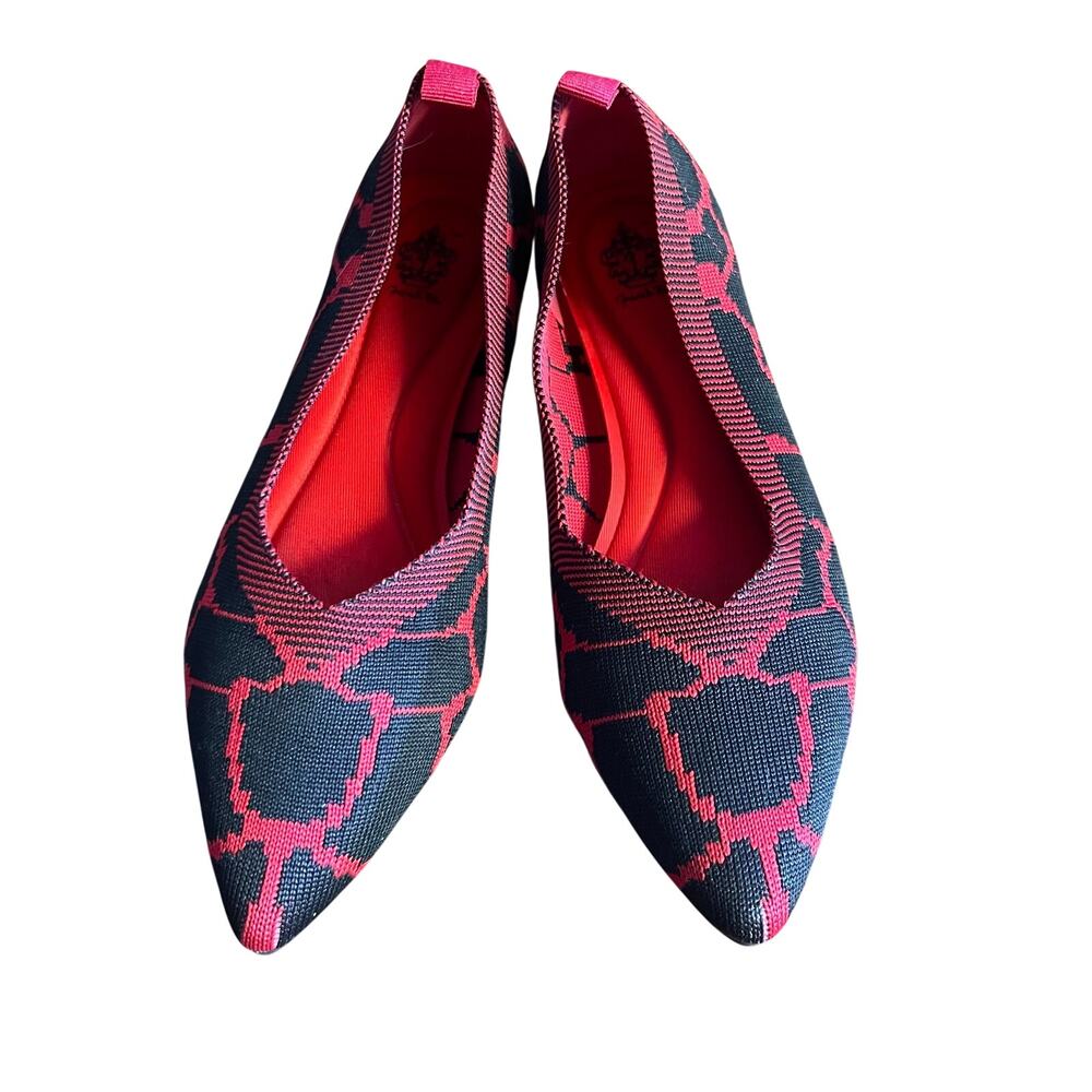 NWT FRENCH BLU Women's Ballet Red & Black Flat Shoes Size 7